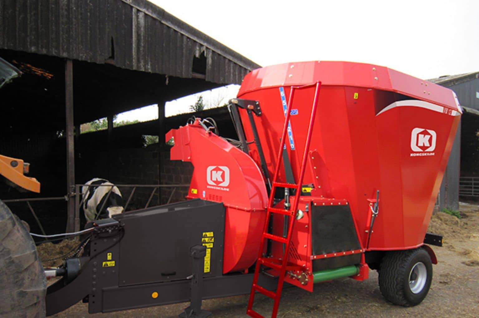 Kongskilde VM-1-B feed mixer wagon