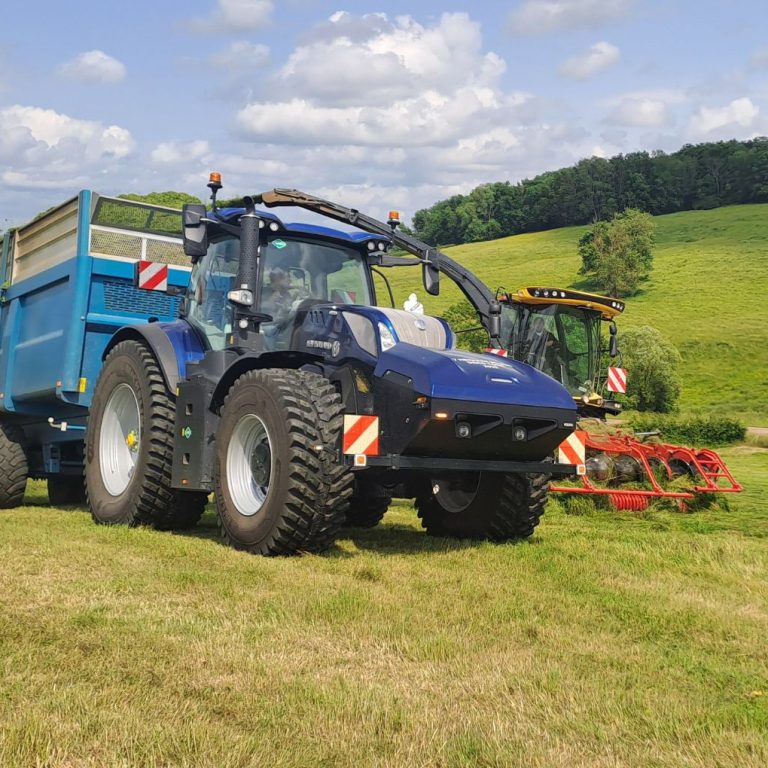 New Holland T7.270 Methane Power