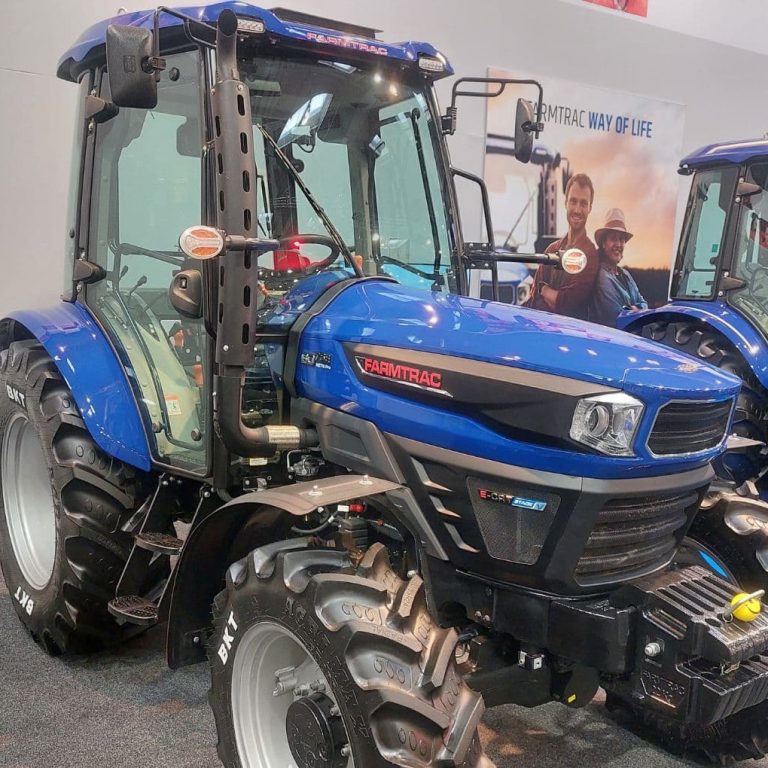 Kubota Farmtrac E-CRT