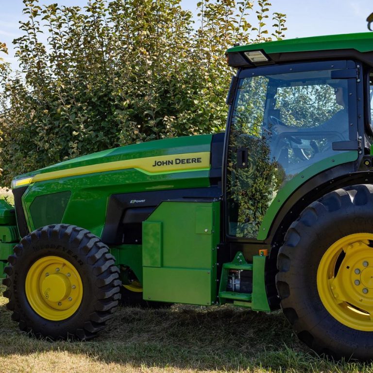 John Deere EPower electric tractor
