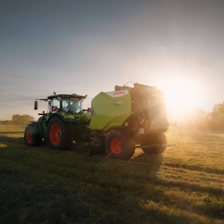Claas Cerex round baler