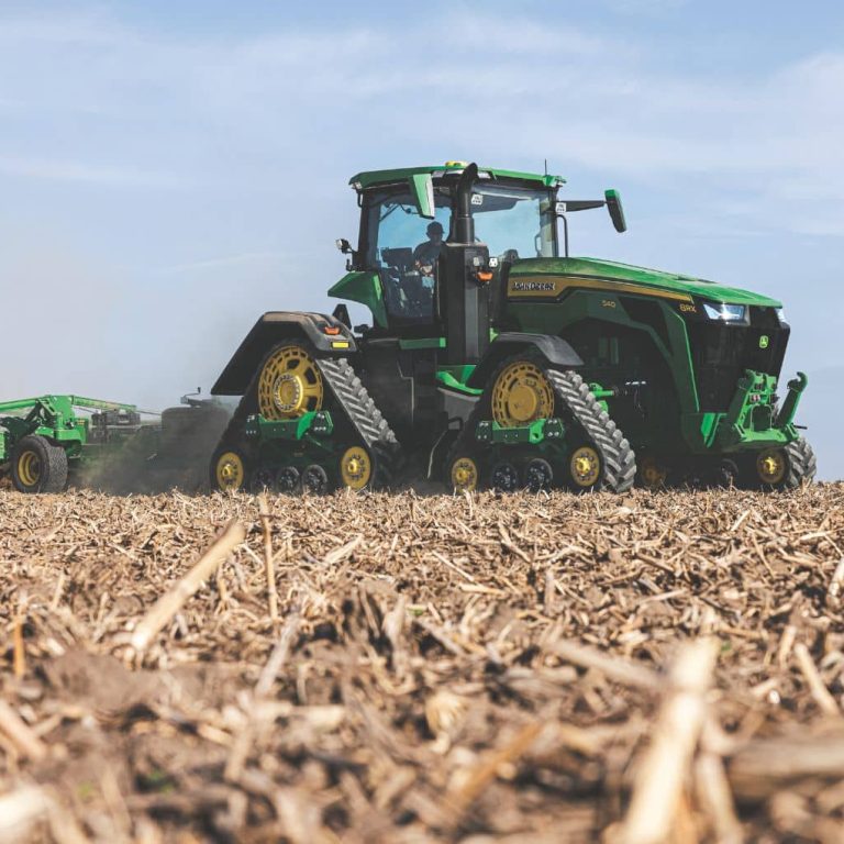 John Deere 8-series