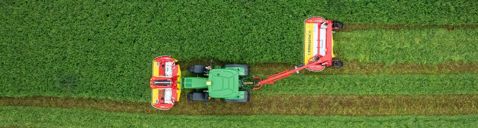 Pöttinger Novacat T trailed disc mower