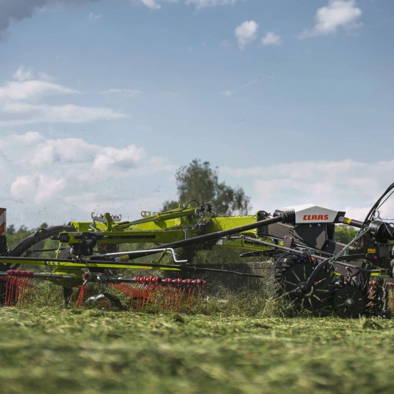 Claas is offering an optional swath turner for Liner twin-rotor rakes.