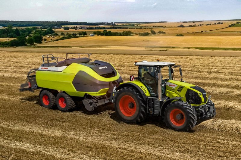 Claas Cubix square baler