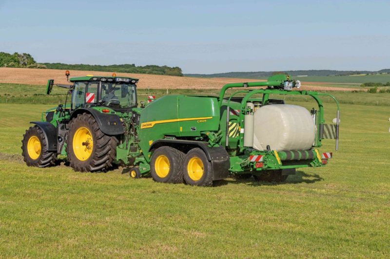 John Deere C4 42R baler
